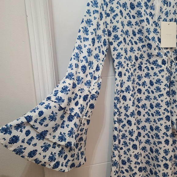 Moonsea Floral Bell Sleeve Mini Dress Sz  M - Picture 5 of 9